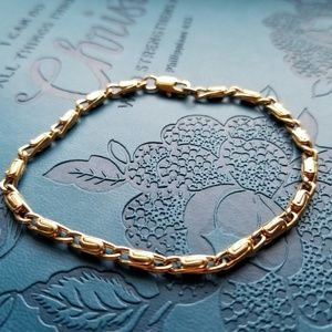 🌹Simple gold bracelet🌹